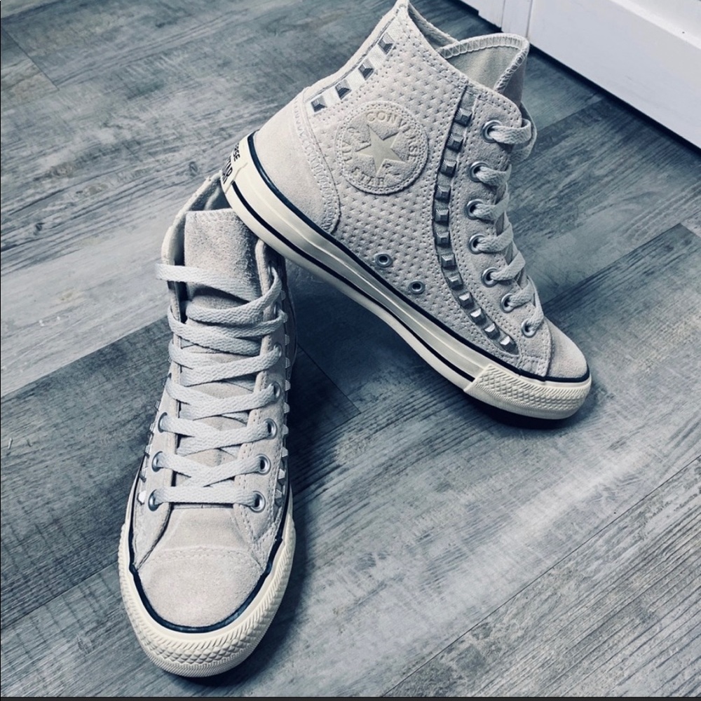 Converse High Tops Suede Size 7 Studded
